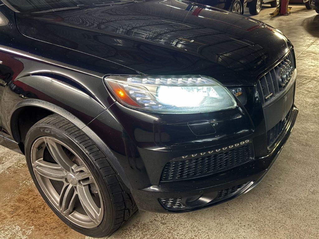 2015 Audi Q7 Image 34
