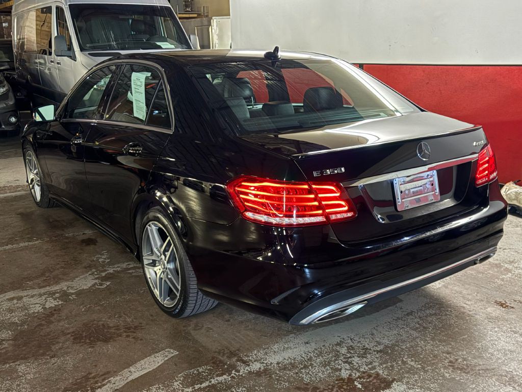 2016 Mercedes-Benz E-Class Image 5