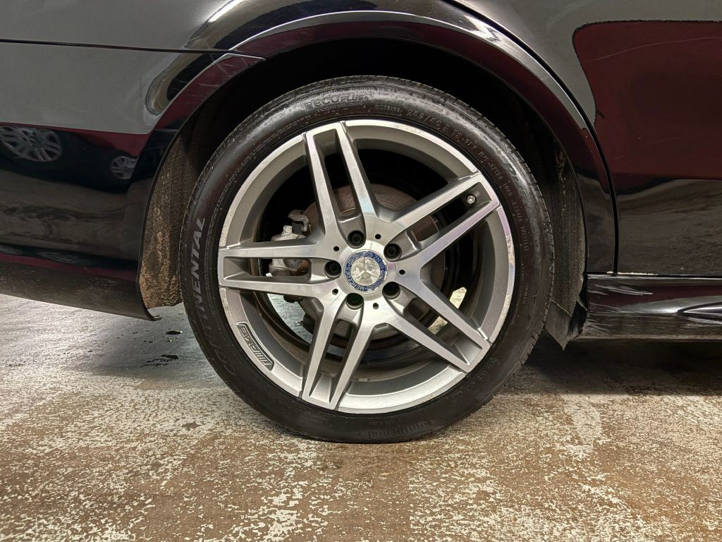 2016 Mercedes-Benz E-Class Image 27
