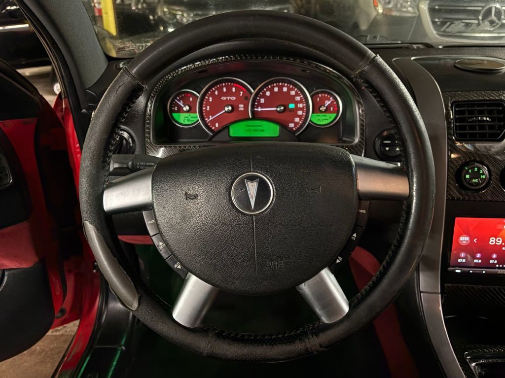 2004 Pontiac GTO Image 11