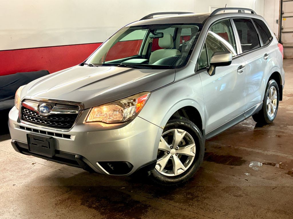 2014 Subaru Forester Image 1