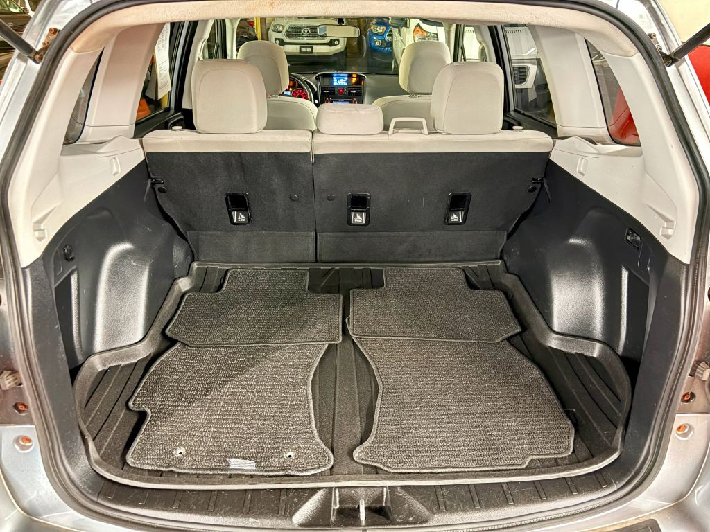 2014 Subaru Forester Image 21