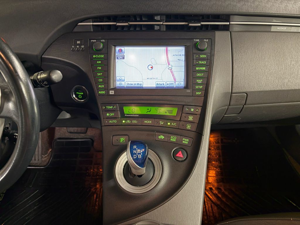 2010 Toyota Prius Image 14