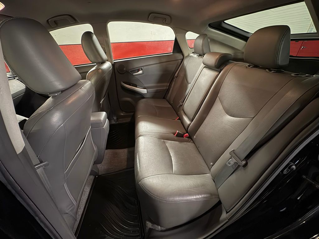 2010 Toyota Prius Image 21