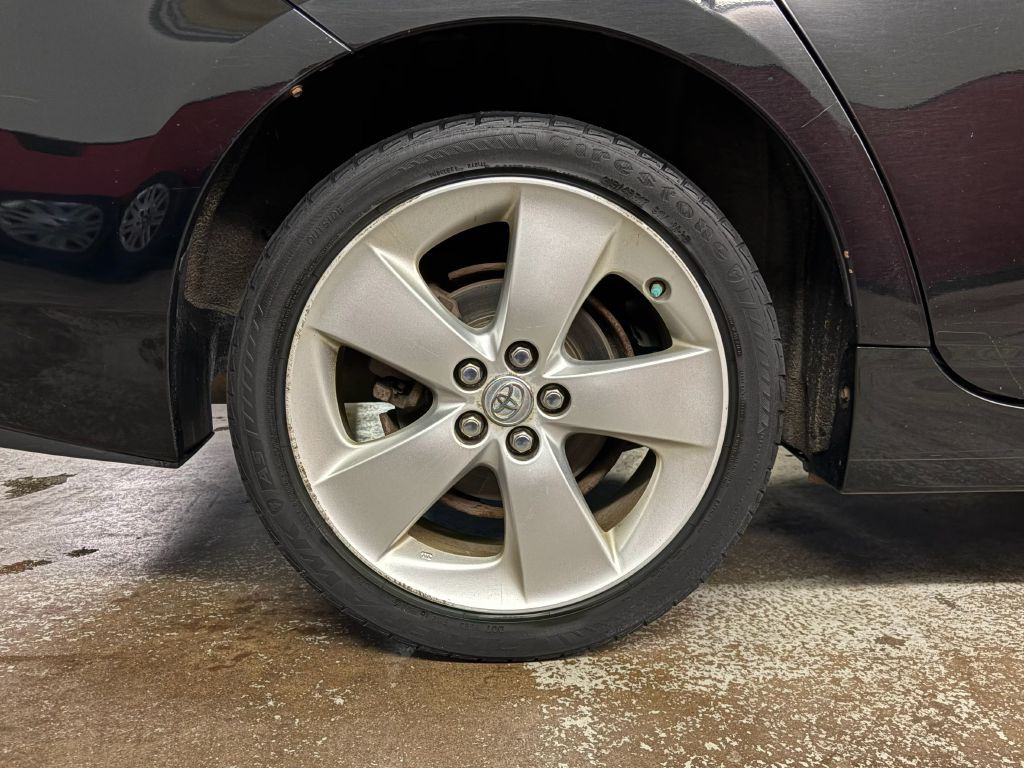 2010 Toyota Prius Image 25