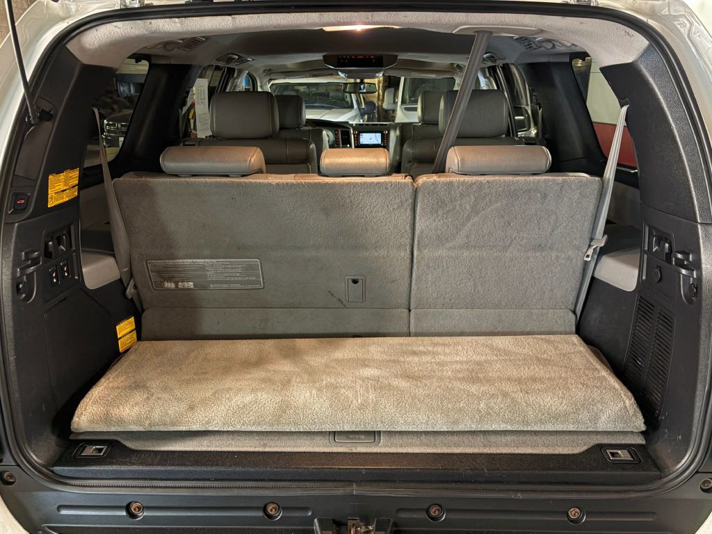 2011 Toyota Sequoia Image 29