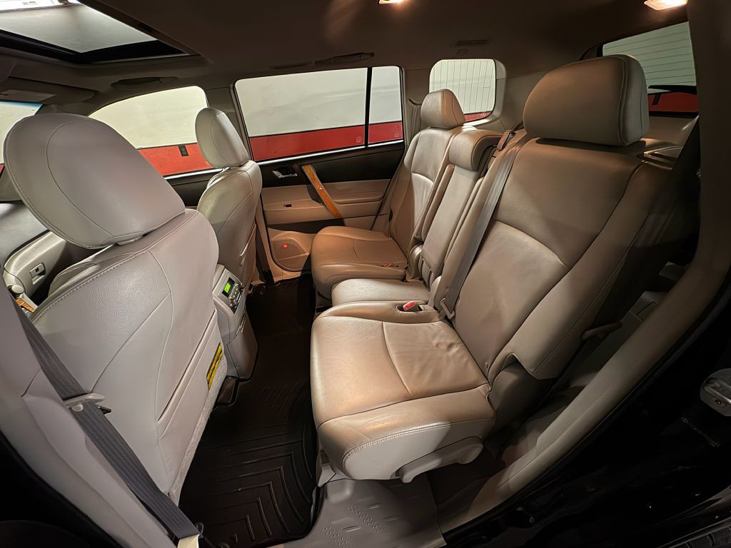 2009 Toyota Highlander Image 23
