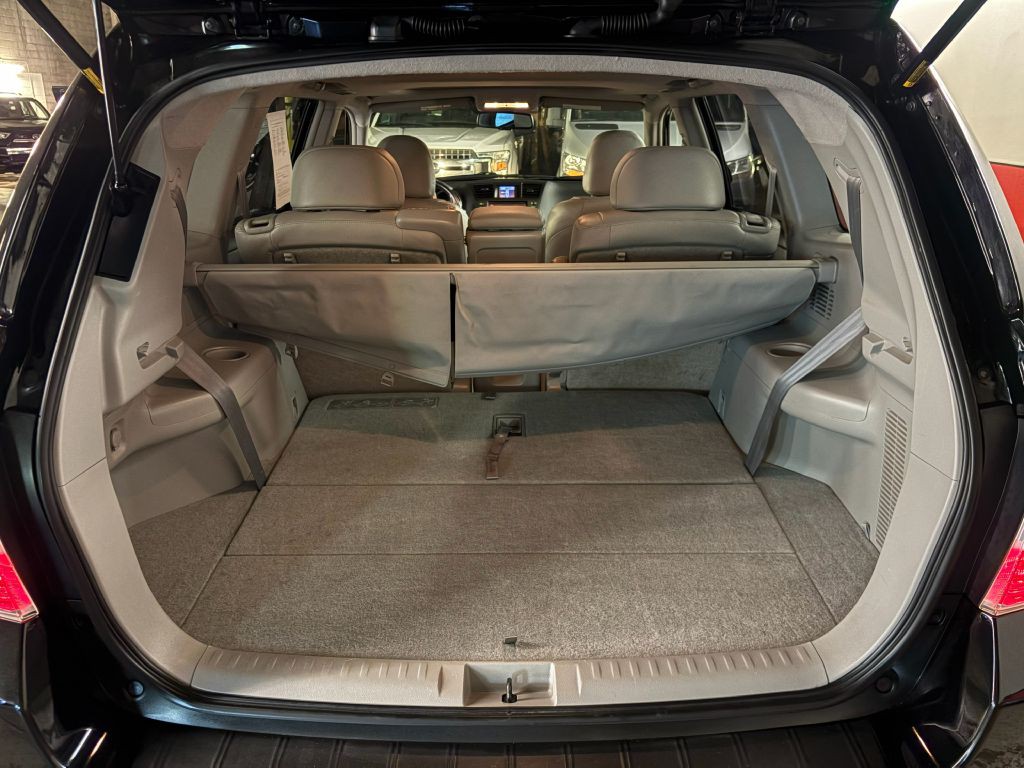 2009 Toyota Highlander Image 25