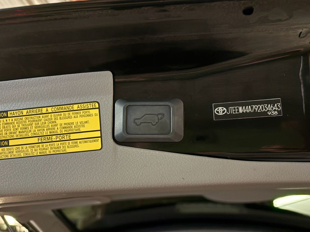 2009 Toyota Highlander Image 26