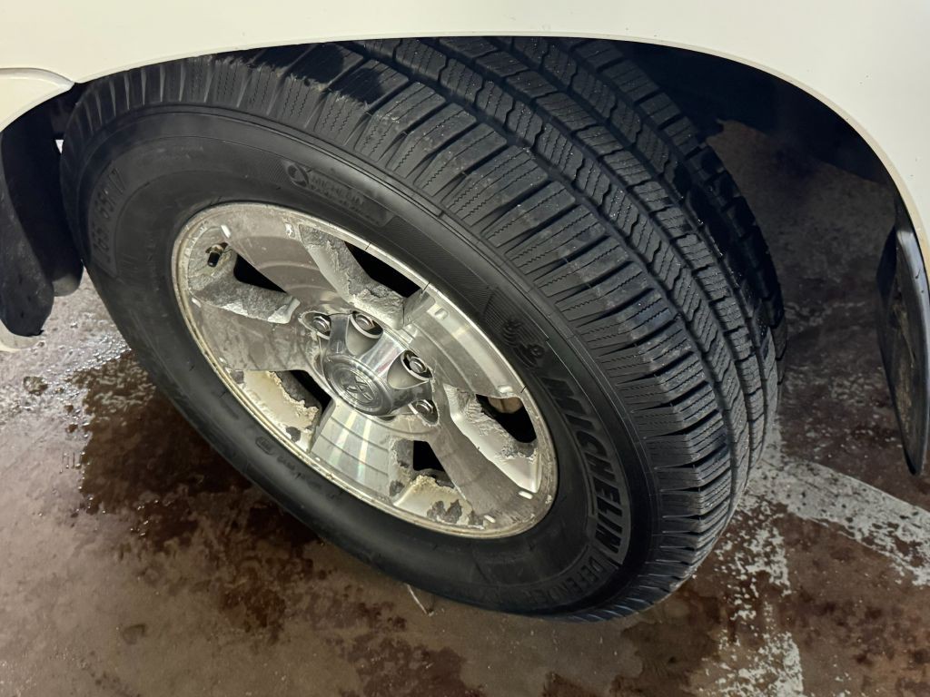 2008 Toyota 4Runner Image 2