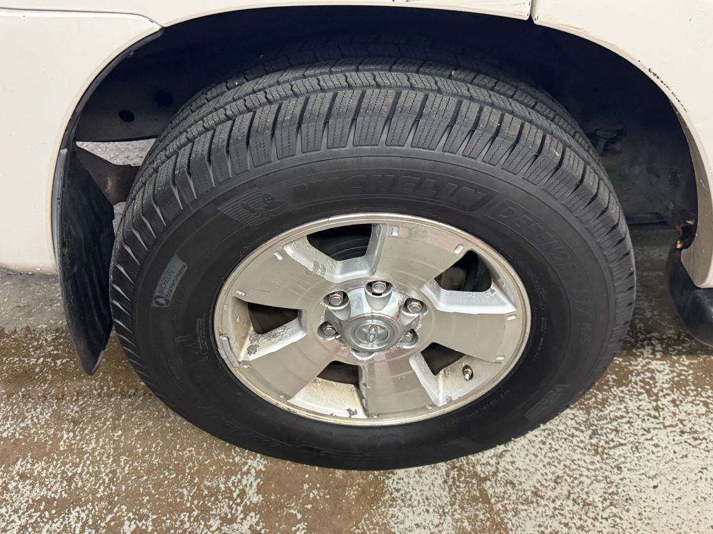 2008 Toyota 4Runner Image 23
