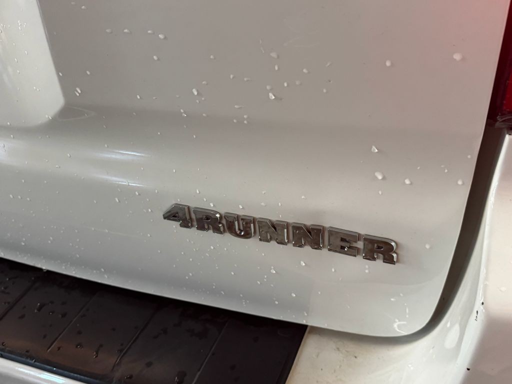 2008 Toyota 4Runner Image 24