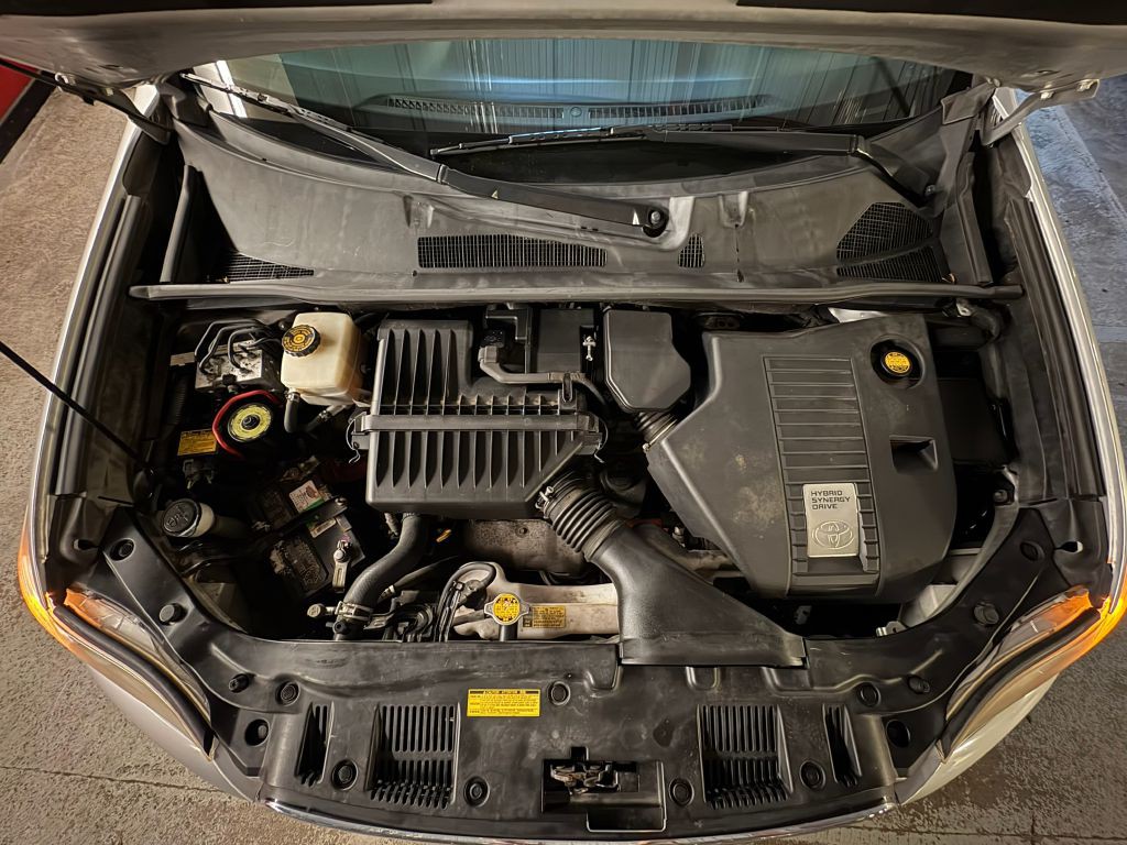 2010 Toyota Highlander Image 2