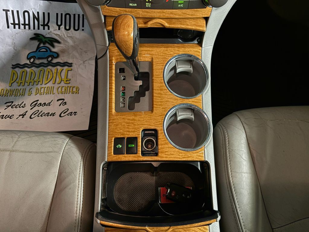 2010 Toyota Highlander Image 15