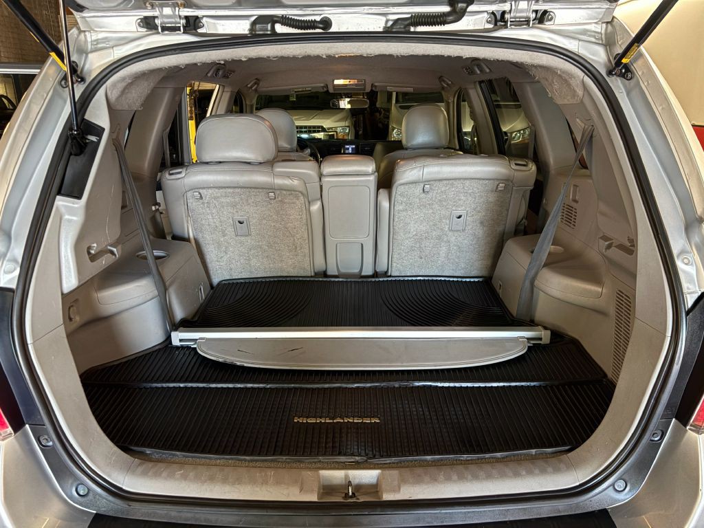 2010 Toyota Highlander Image 21