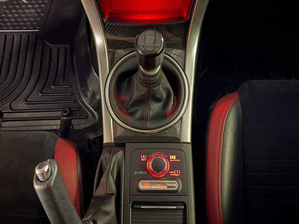2016 Subaru WRX Image 15