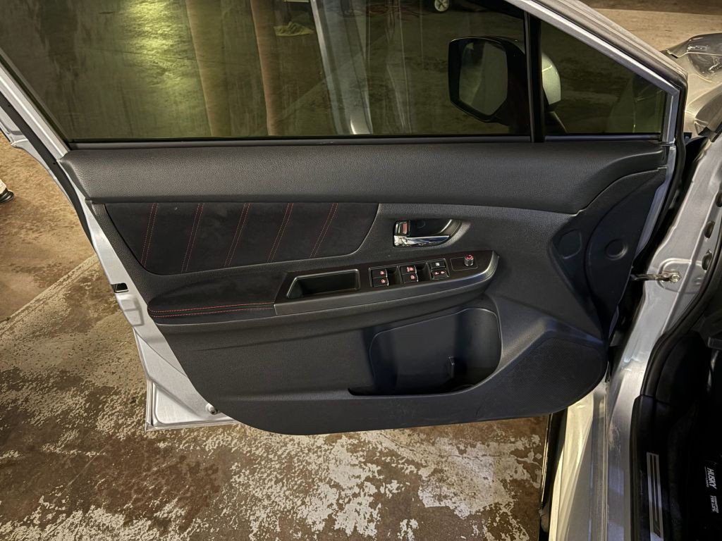 2016 Subaru WRX Image 19