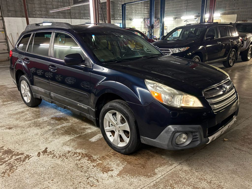 2013 Subaru Outback Image 8