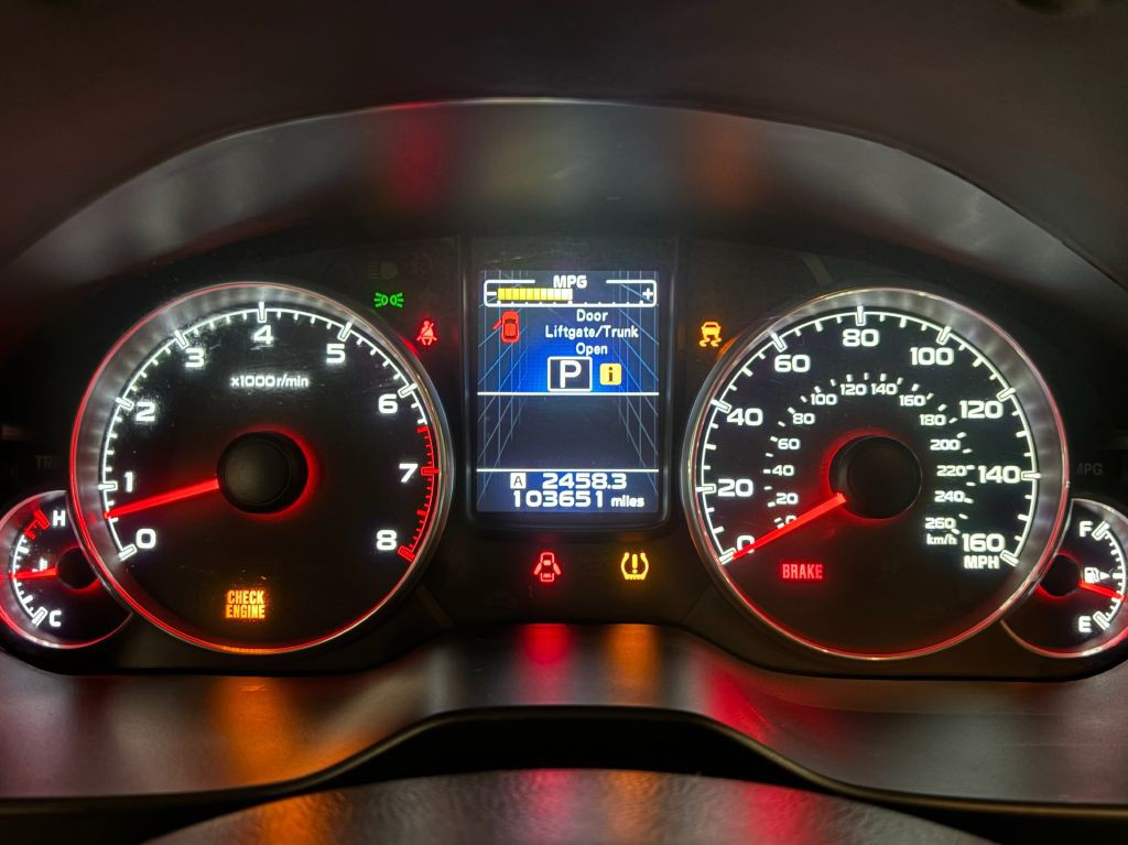 2013 Subaru Outback Image 12