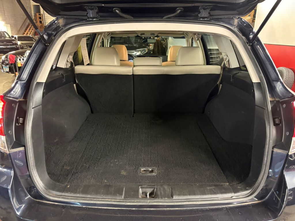 2013 Subaru Outback Image 21