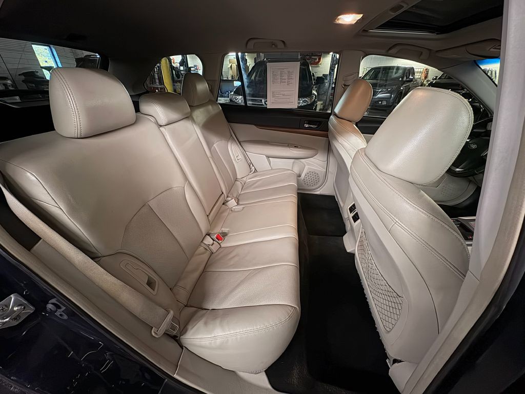 2013 Subaru Outback Image 22