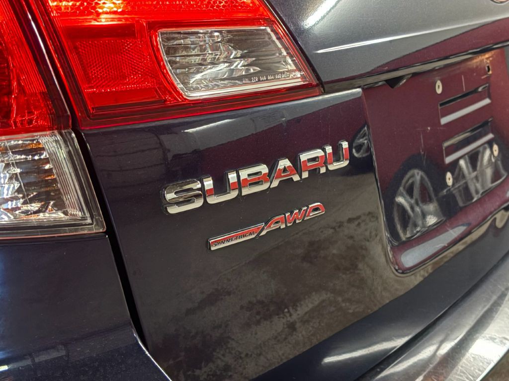 2013 Subaru Outback Image 26