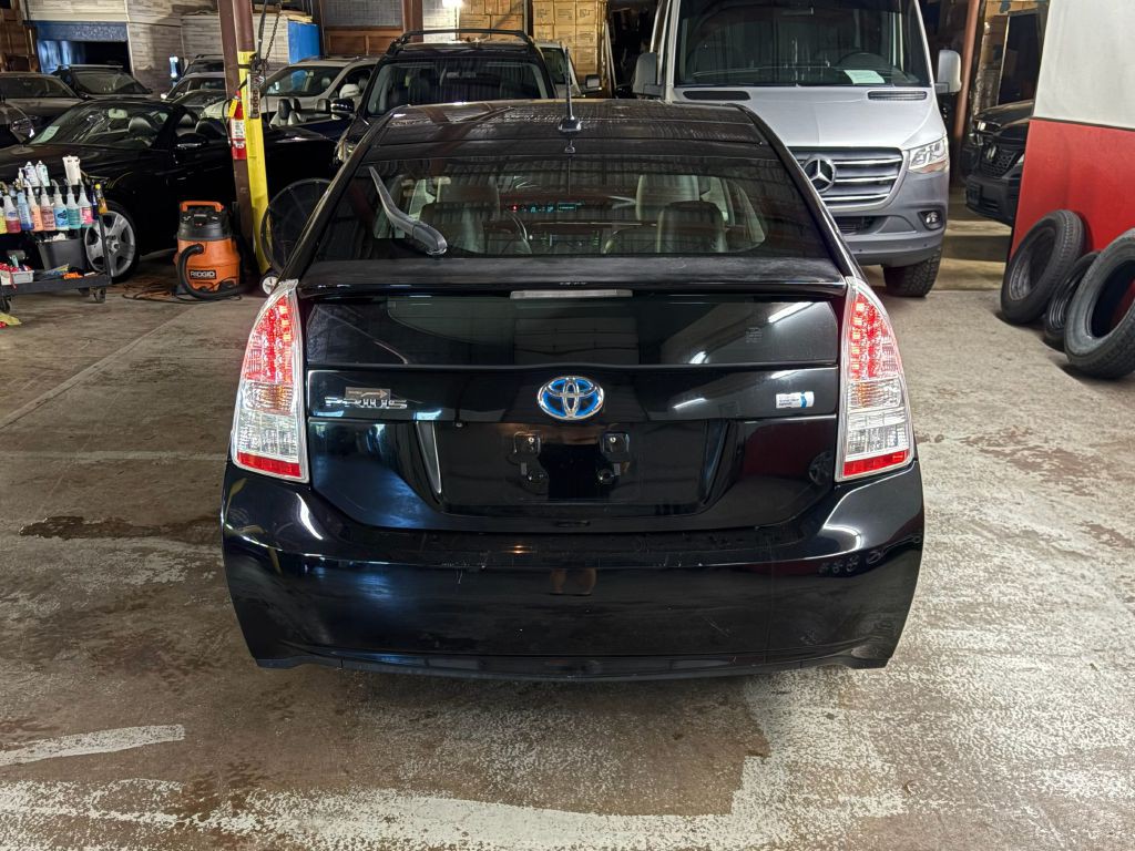 2010 Toyota Prius Image 6