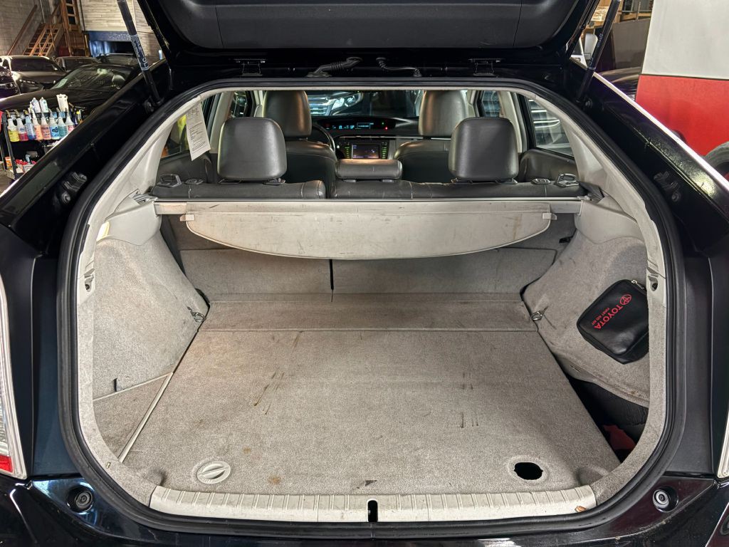 2010 Toyota Prius Image 22