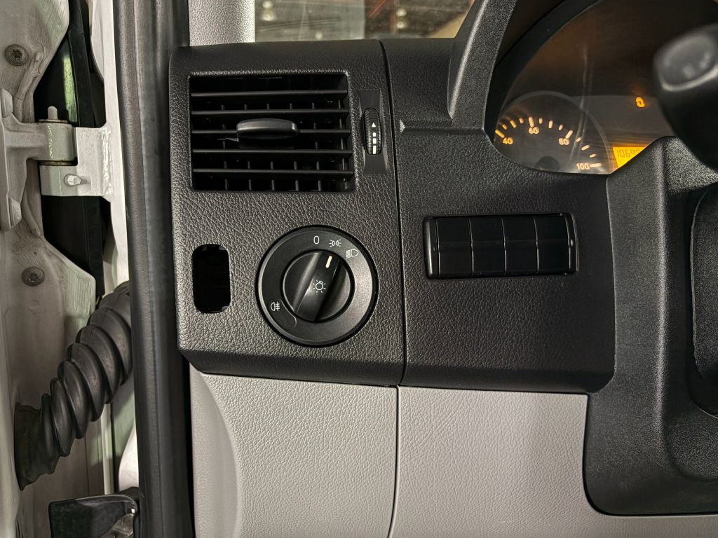 2013 Mercedes-Benz Sprinter Image 15