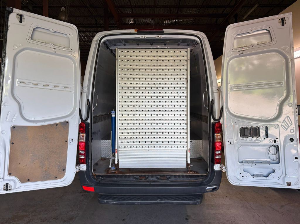 2013 Mercedes-Benz Sprinter Image 17