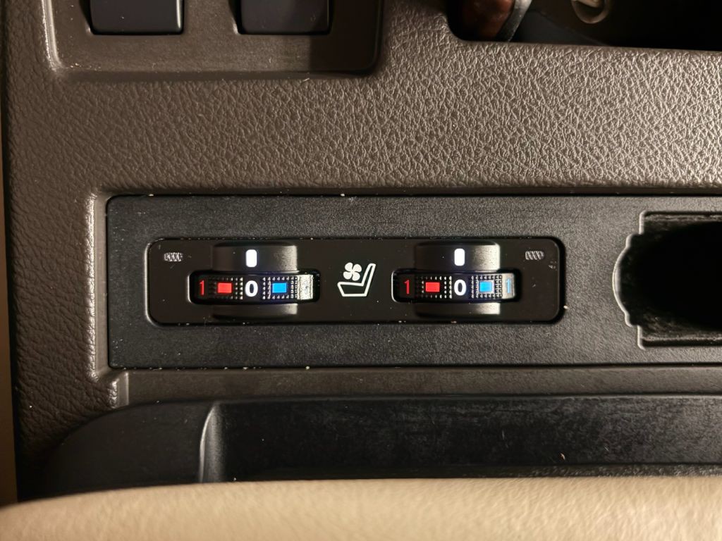 2014 Lexus RX Image 17