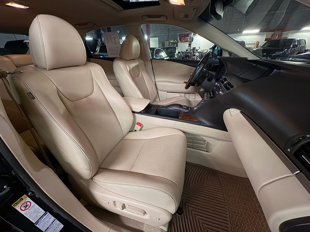 2014 Lexus RX Image 26
