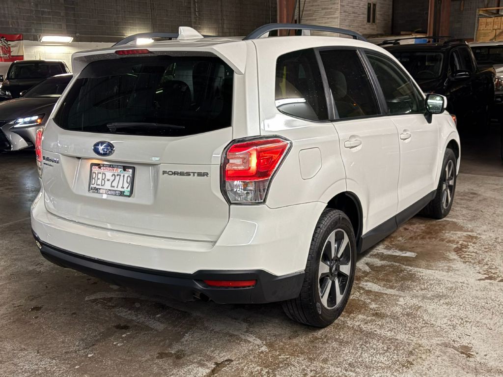 2018 Subaru Forester Image 7