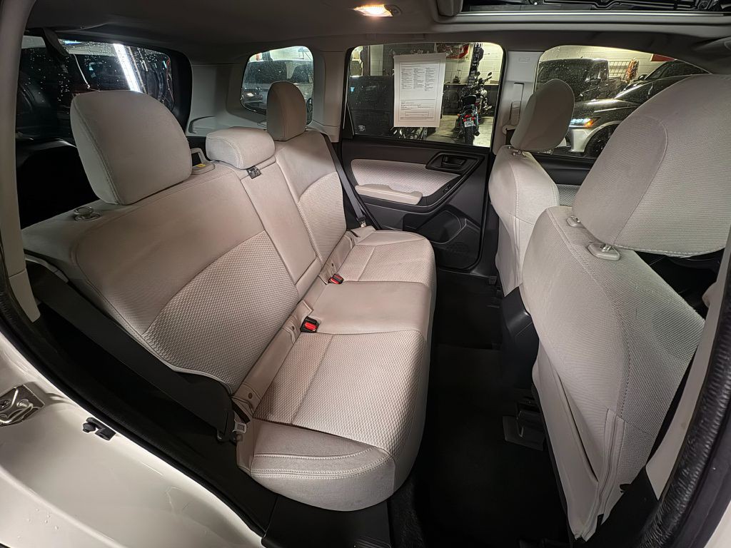2018 Subaru Forester Image 22
