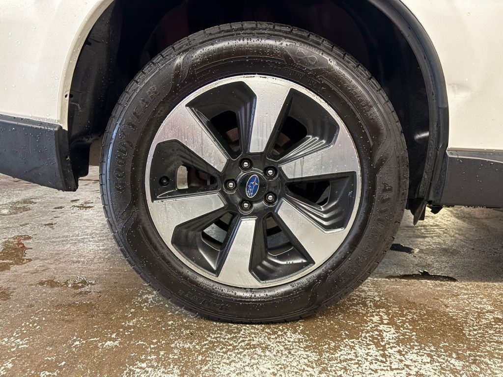 2018 Subaru Forester Image 24