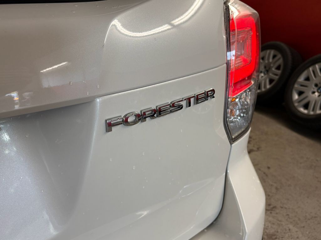 2018 Subaru Forester Image 26