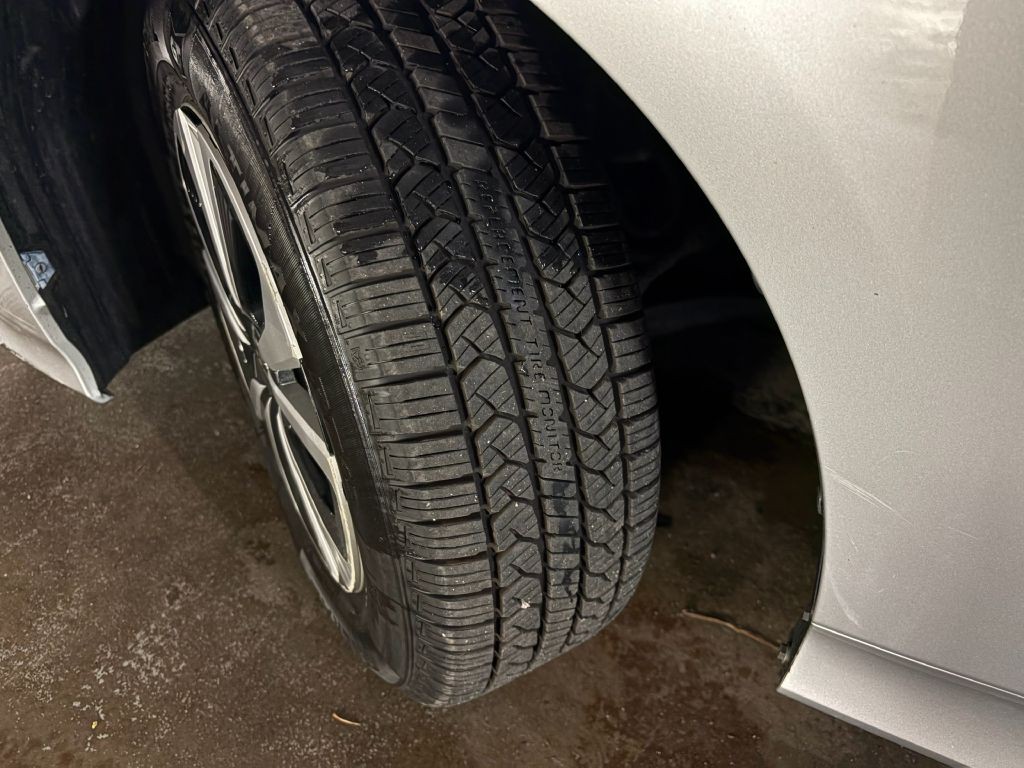 2017 Toyota Prius Image 3