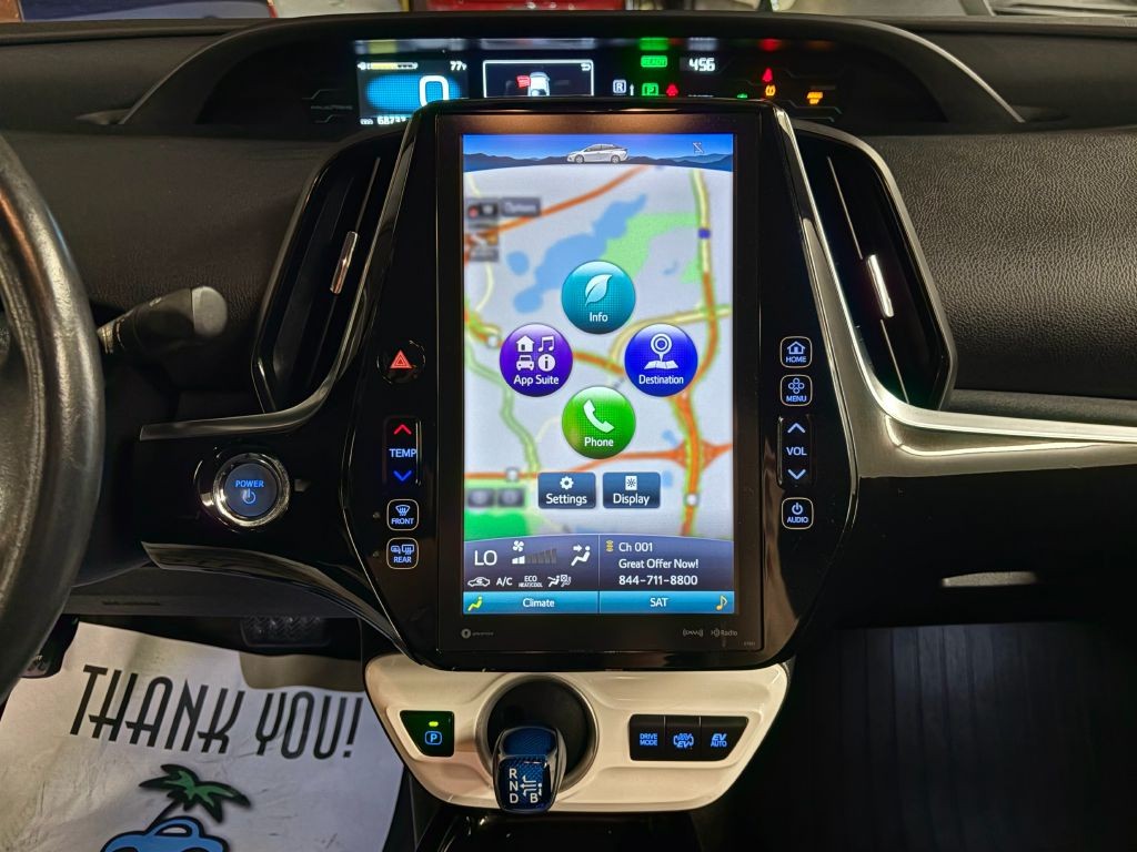2017 Toyota Prius Image 13