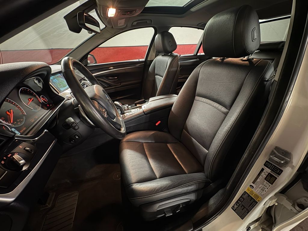 2014 BMW 5 Series Image 10