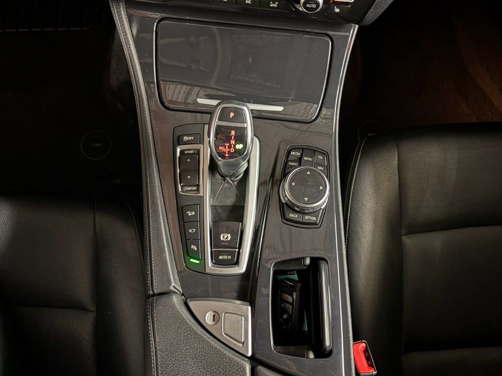 2014 BMW 5 Series Image 15