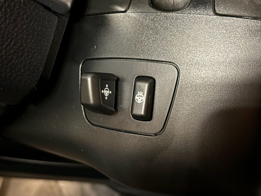 2014 BMW 5 Series Image 19