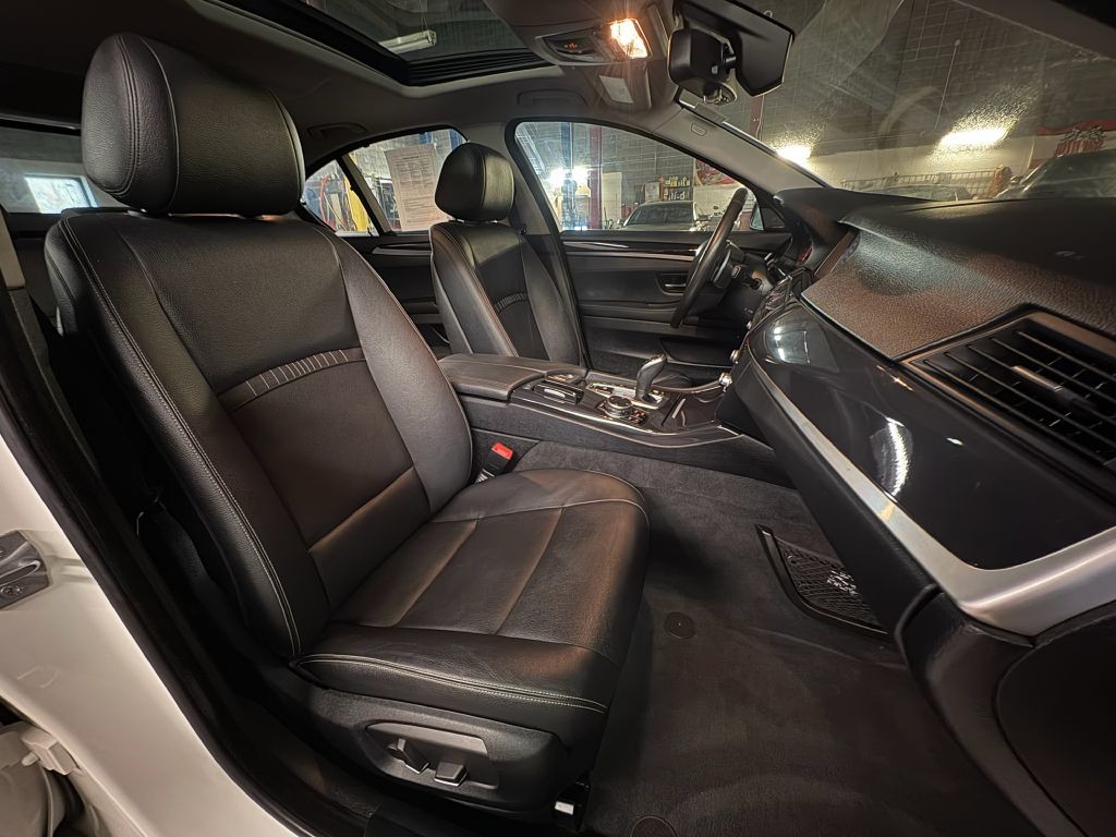 2014 BMW 5 Series Image 28