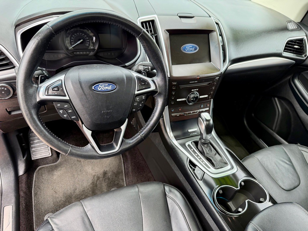 2016 Ford Edge Image 3