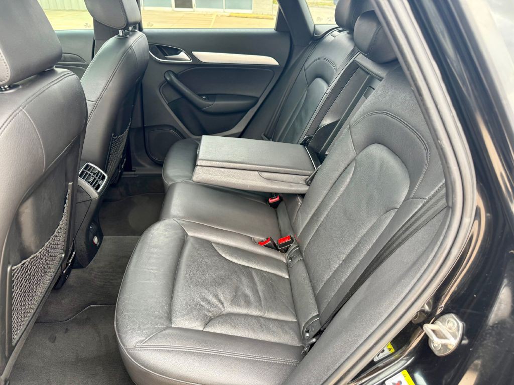 2016 Audi Q3 Image 6