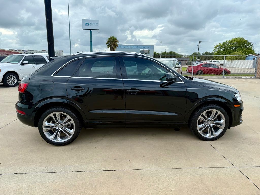 2016 Audi Q3 Image 11
