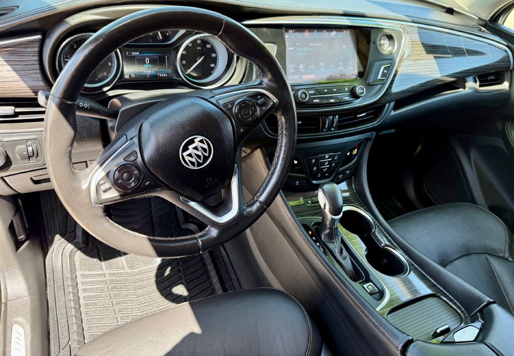 2017 Buick Envision Image 3