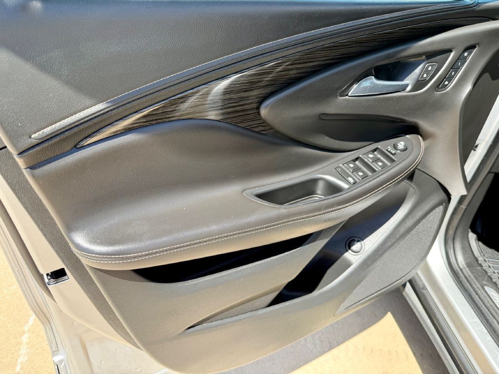 2017 Buick Envision Image 8