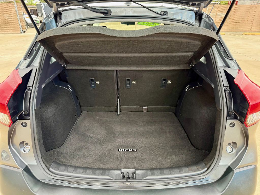 2018 Nissan Kicks Image 11