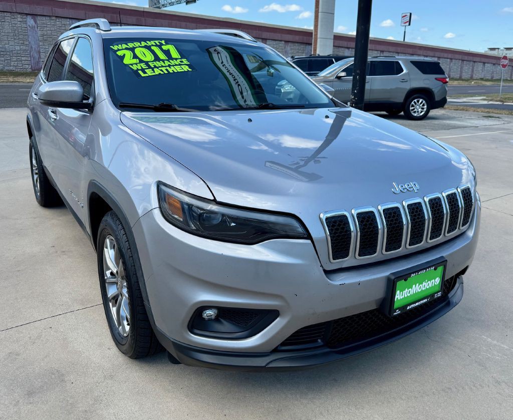 2019 Jeep Cherokee Image 2