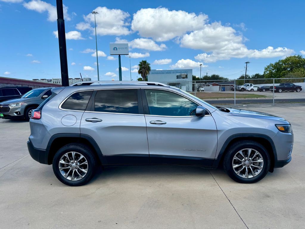 2019 Jeep Cherokee Image 11